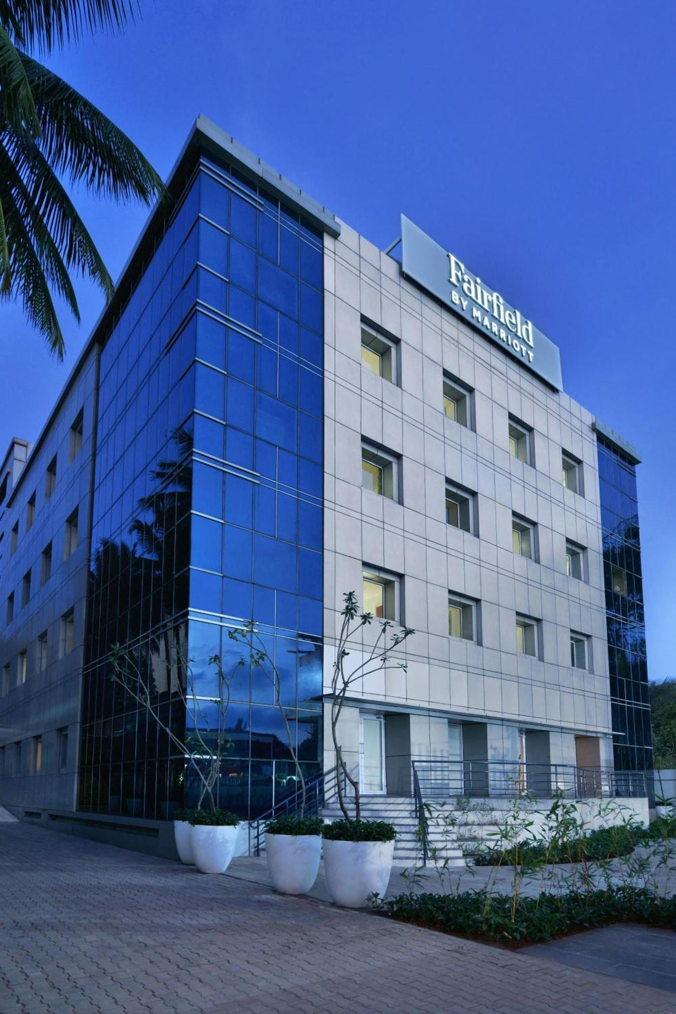 Hotel Fairfield By Marriott Bengaluru Whitefield Esterno foto