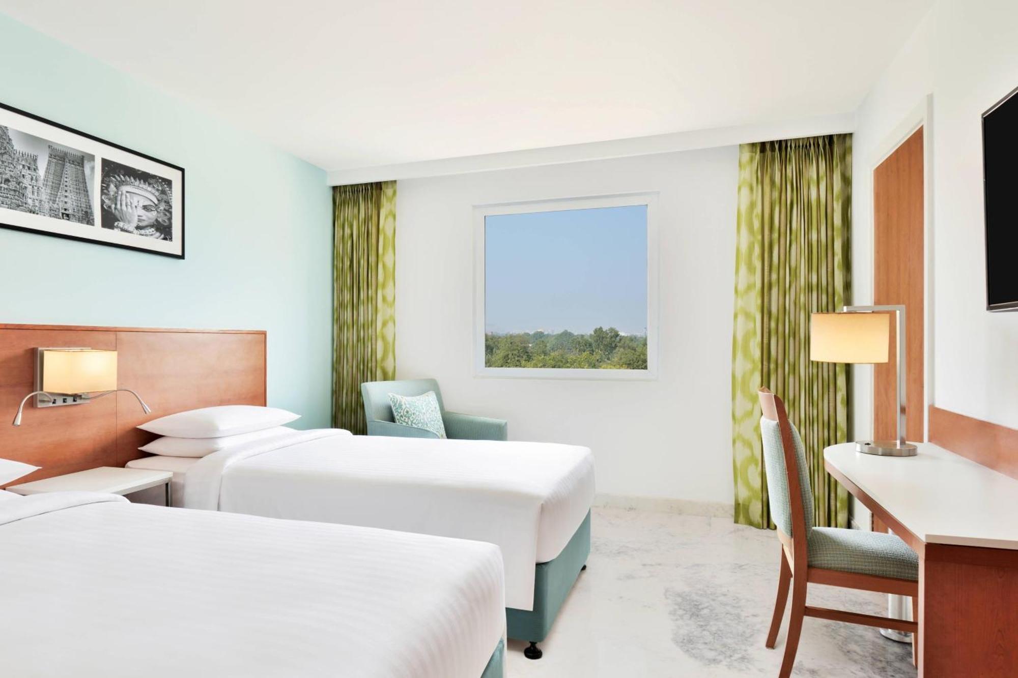 Hotel Fairfield By Marriott Bengaluru Whitefield Esterno foto