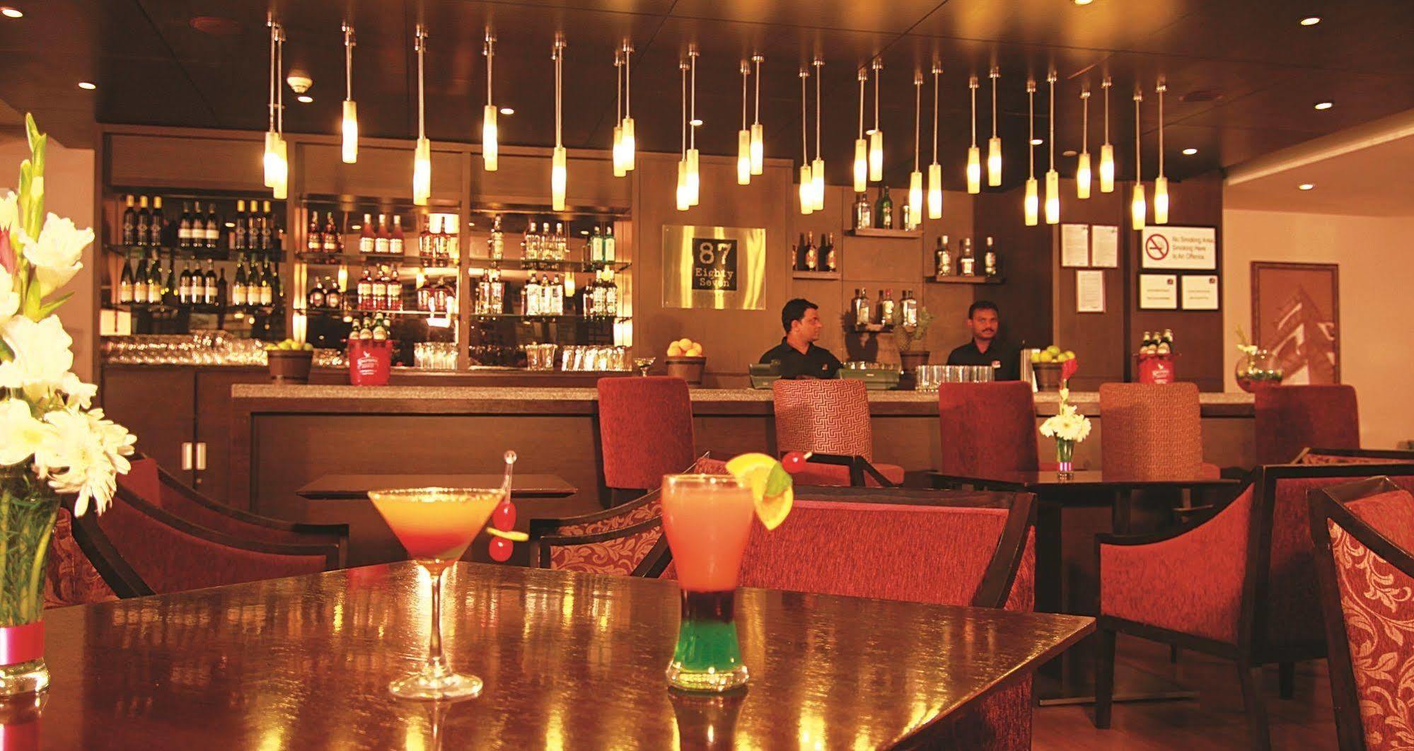 Hotel Fairfield By Marriott Bengaluru Whitefield Esterno foto
