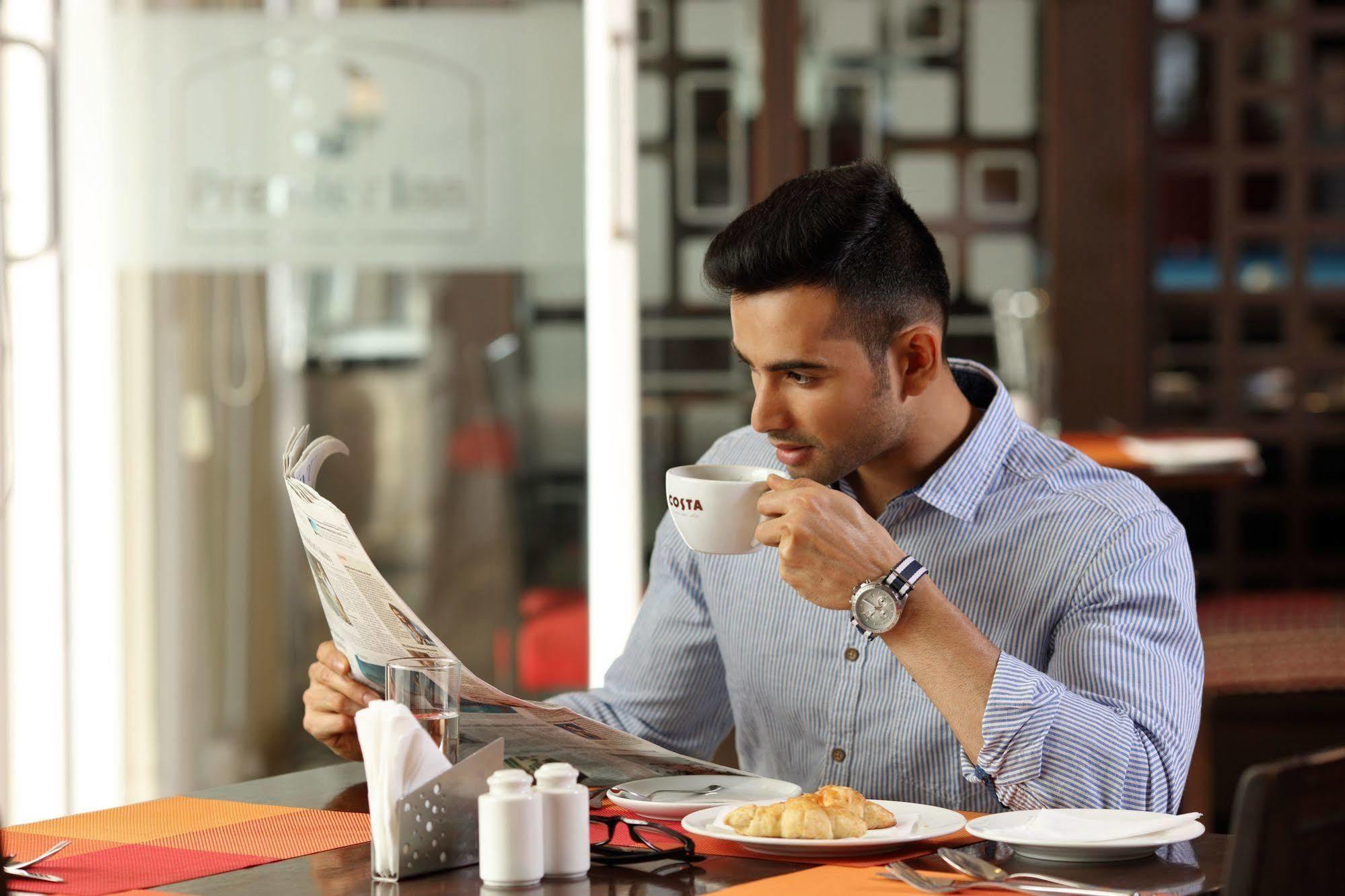 Hotel Fairfield By Marriott Bengaluru Whitefield Esterno foto