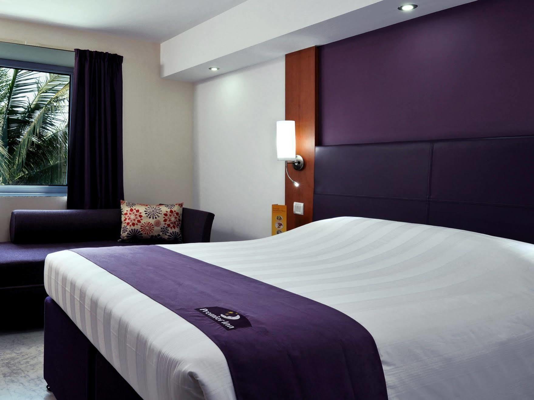 Hotel Fairfield By Marriott Bengaluru Whitefield Esterno foto